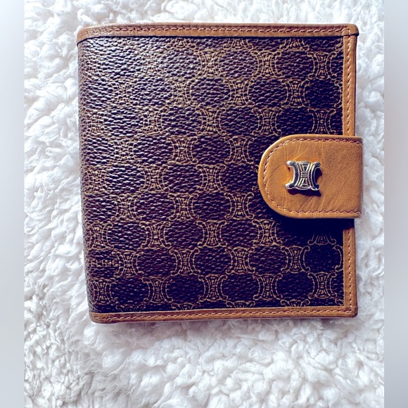 CELINE Macadam Triomphe Bi-Fold Wallet Leather Brown Gold Authentic. - Picture 1 of 13